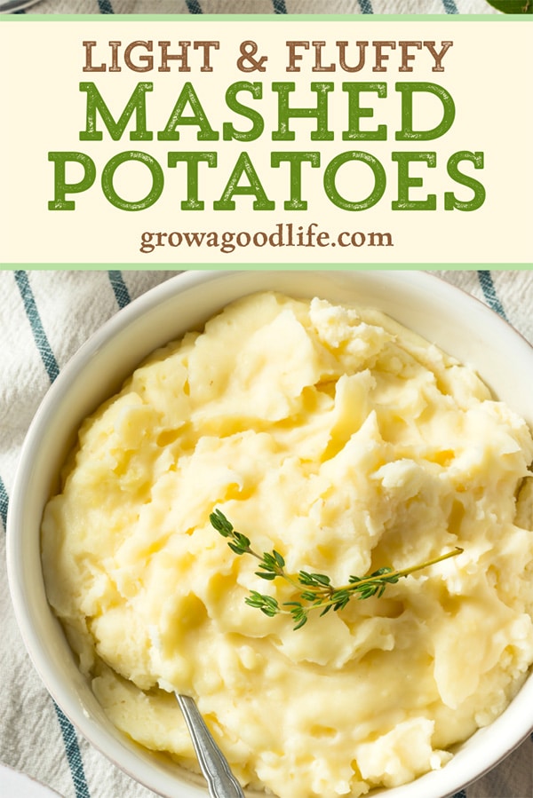 overhead photo of a bowl of mashed potatoes