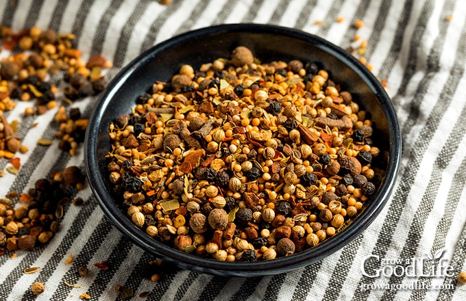 mixing ingredients for pickling spice