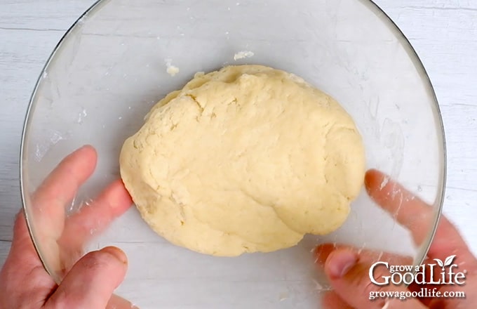 pie pastry in a bowl